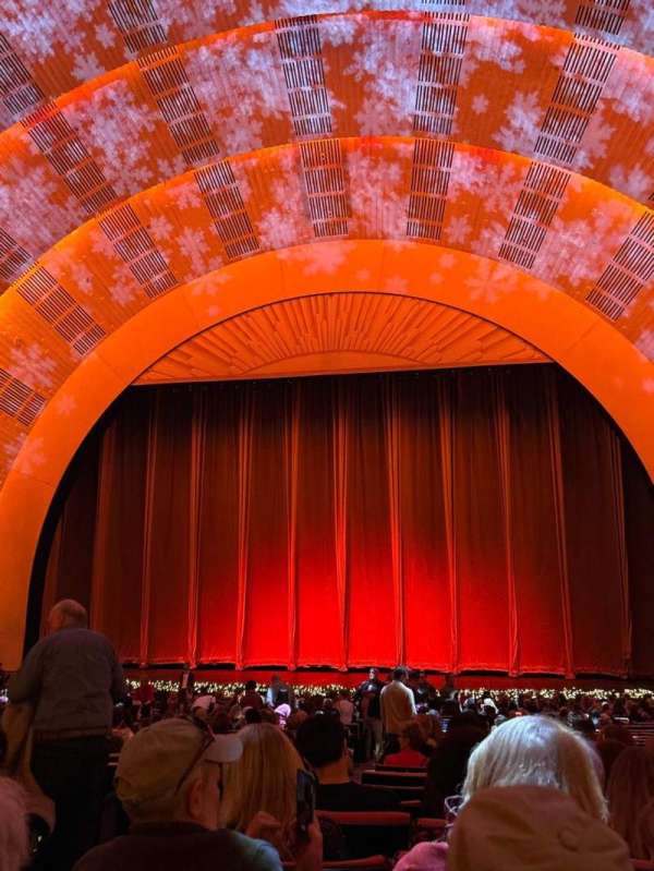 Radio City Music Hall, section: Orchestra 3, row: D, seat: 313