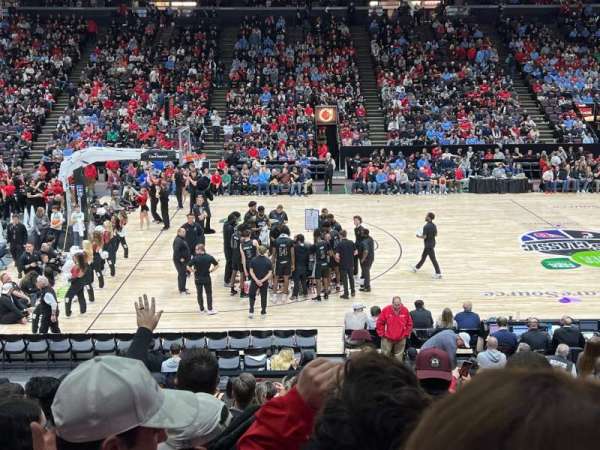 Heritage Bank Center, section: 128, row: O, seat: 8