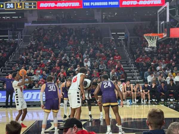 Fifth Third Arena, section: 103, row: 3, seat: 8