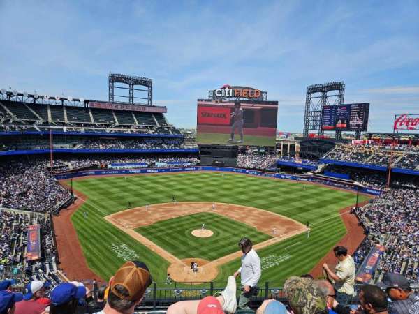 Citi Field, section: 414, row: 7, seat: 8