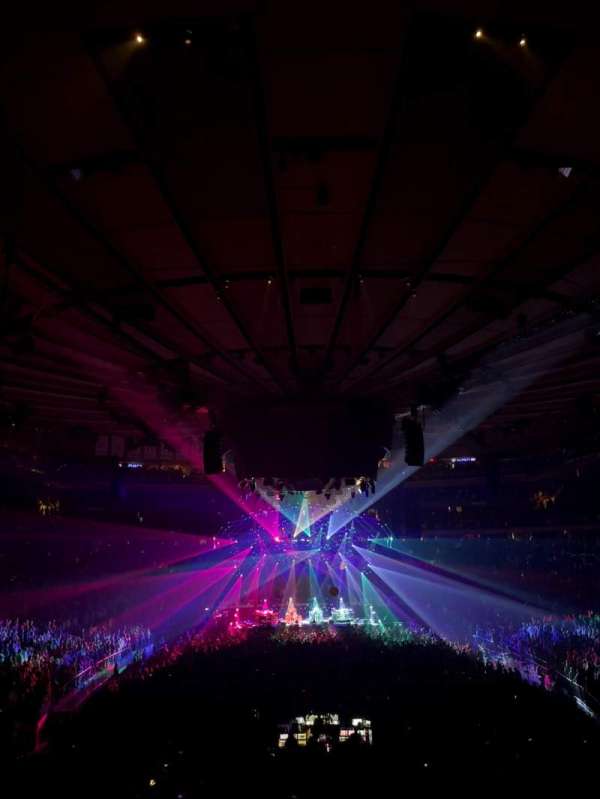 Madison Square Garden, section: 102, row: 22, seat: 10