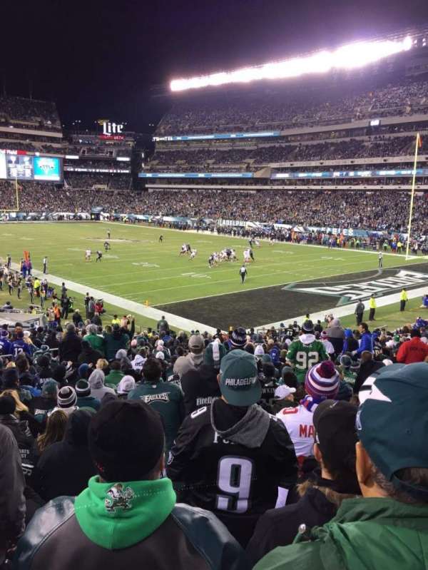 Lincoln Financial Field, section: 126, row: 26, seat: 9