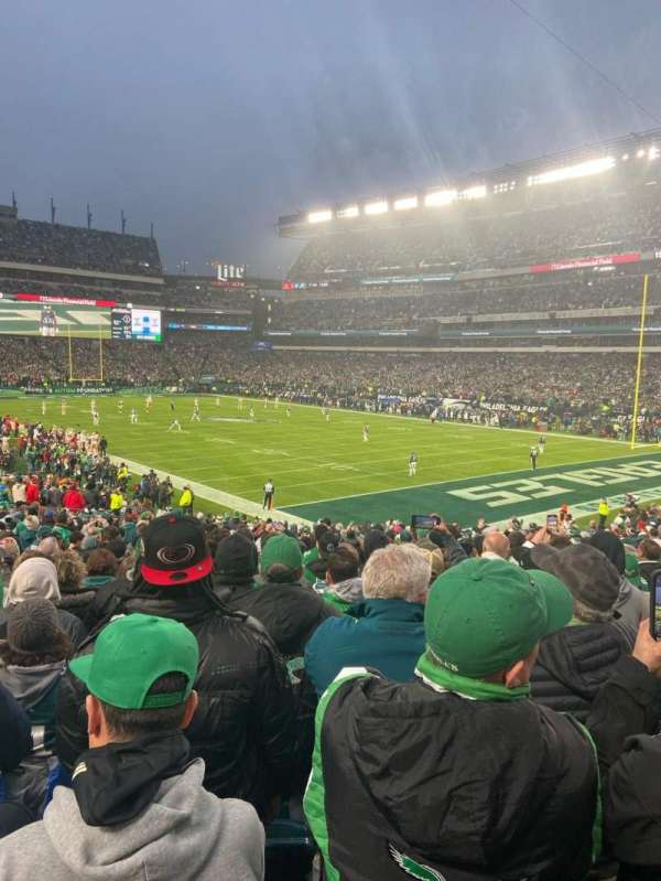 Lincoln Financial Field, section: 126, row: 26, seat: 9