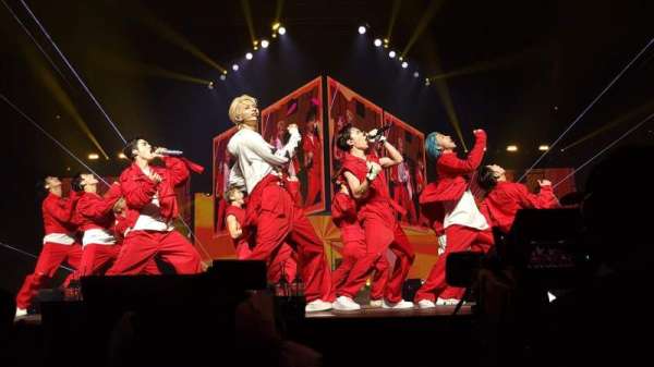 United Center, section: 2, row: 2, seat: 8