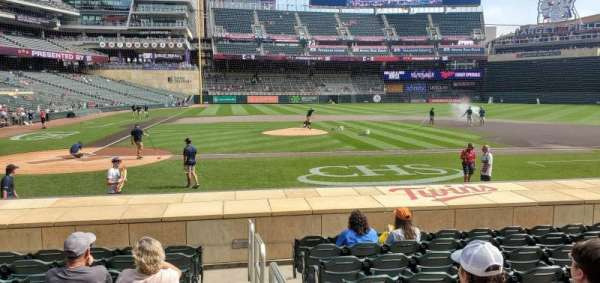 Target Field, section: 6, row: 10