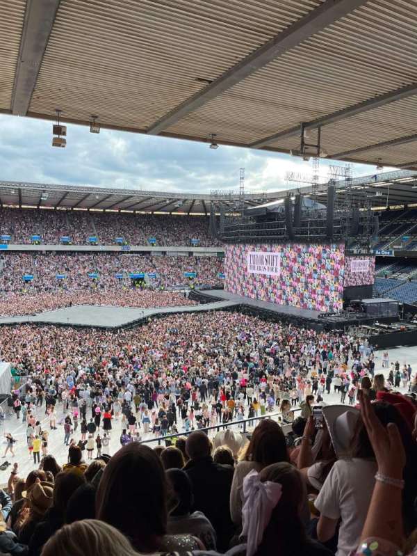 Murrayfield Stadium, section: E10, row: O, seat: 31