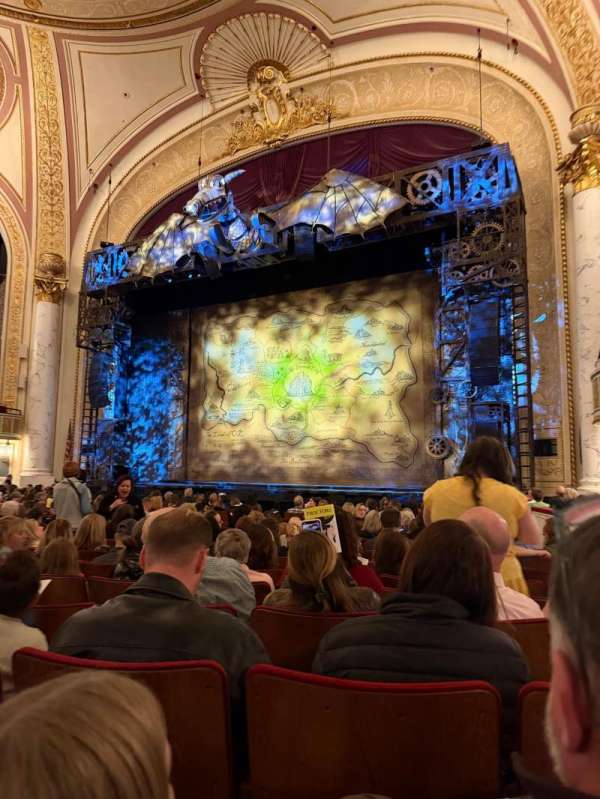 Proctor's Theatre, section: Orchestra CR, row: G, seat: 22