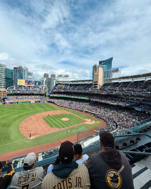 Petco Park, section: 316, row: 3, seat: 4