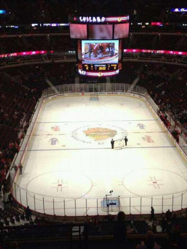 United Center, section: 306, row: 12