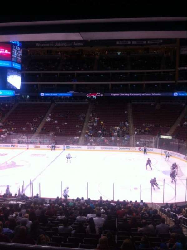 Desert Diamond Arena, section: 121, row: W, seat: 5
