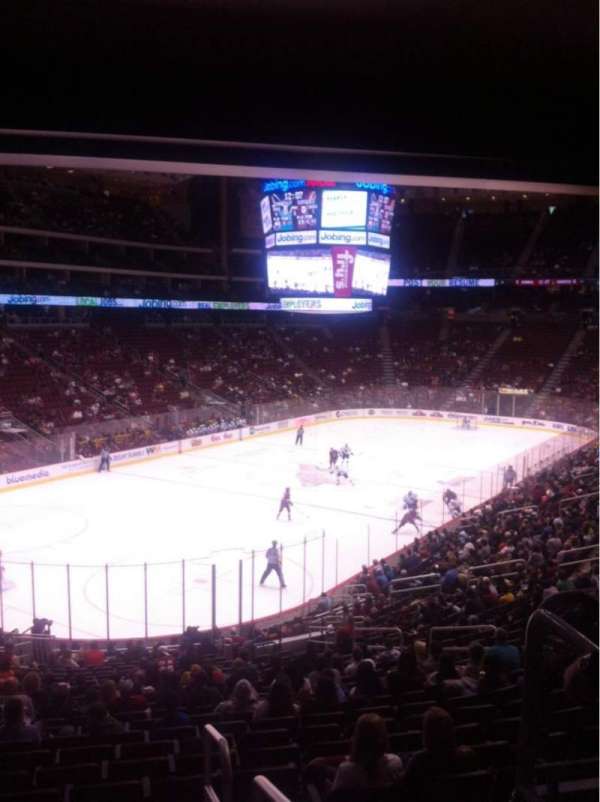 Desert Diamond Arena, section: 115, row: Y, seat: 17