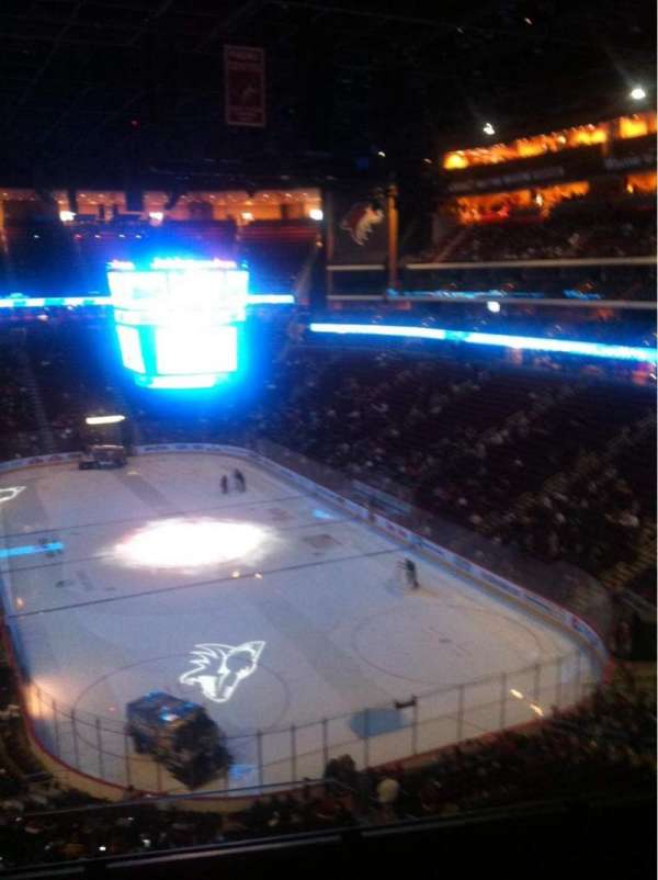 Desert Diamond Arena, section: 225, row: D, seat: 3