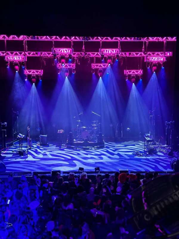 College Street Music Hall, section: Loge Right 201, row: A, seat: 1