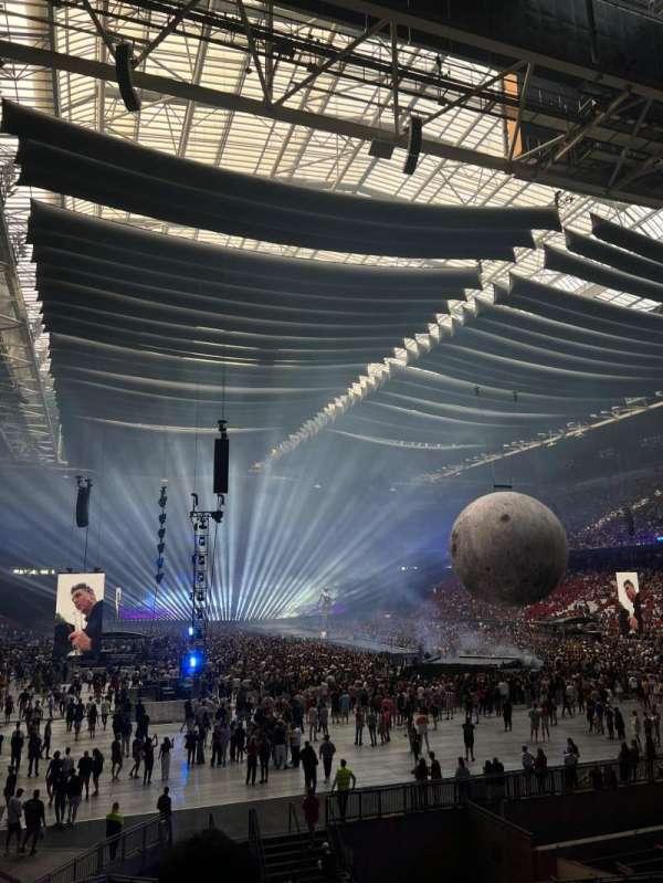 Johan Cruijff ArenA, section: 129, row: 16, seat: 180