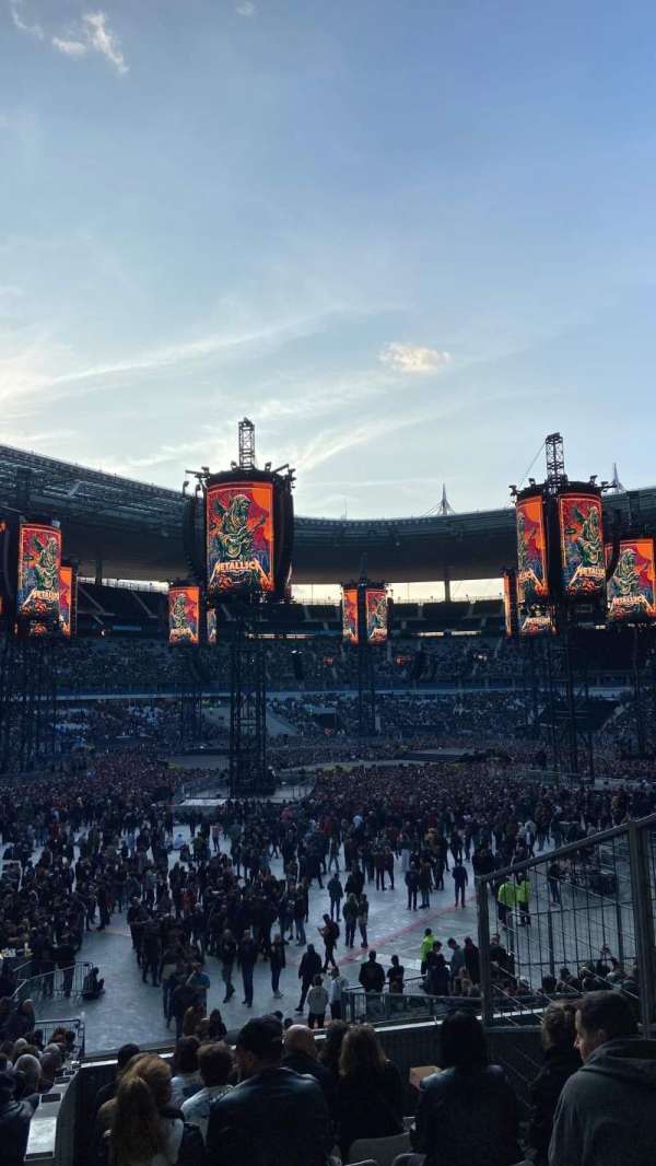 Stade de France, section: B6, row: 28, seat: 17