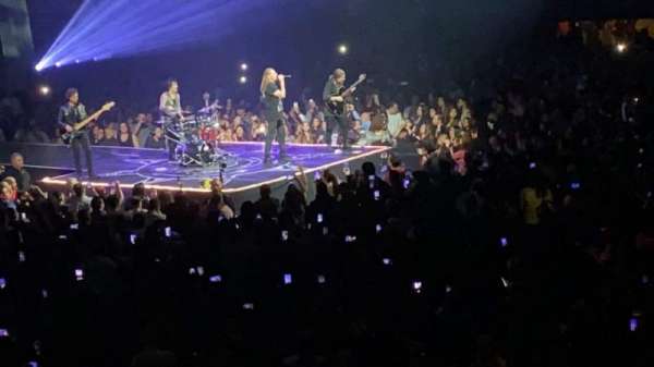 Kia Forum, section: 129, row: 7, seat: 11