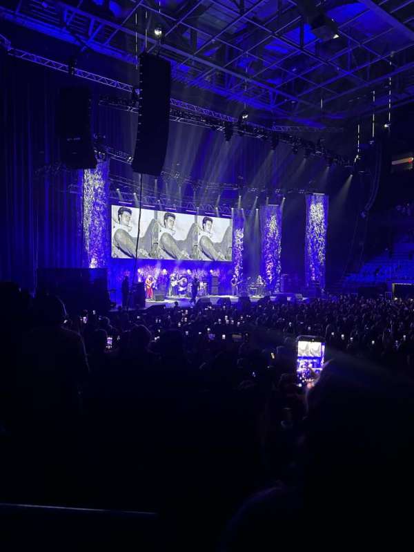 Toyota Arena, section: 116, row: F, seat: 21
