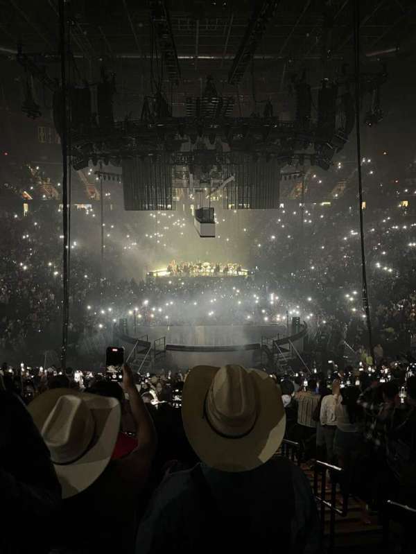 T-Mobile Arena, section: 10, row: Y, seat: 26