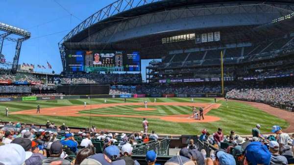 T-Mobile Park, section: 134, row: 19, seat: 2