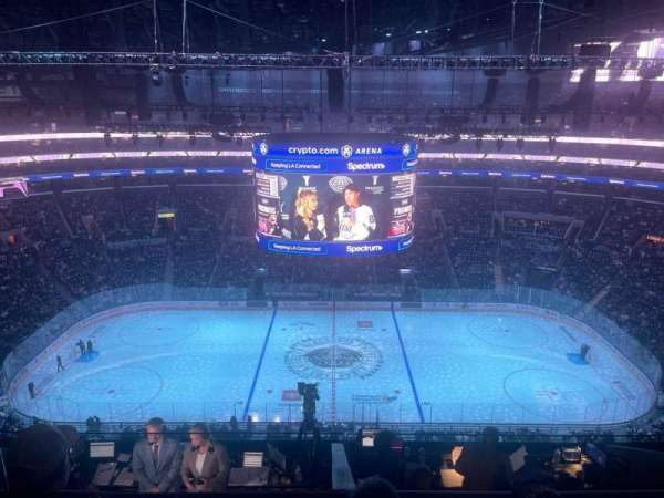 Crypto.com Arena, section: 318, row: 9, seat: 17