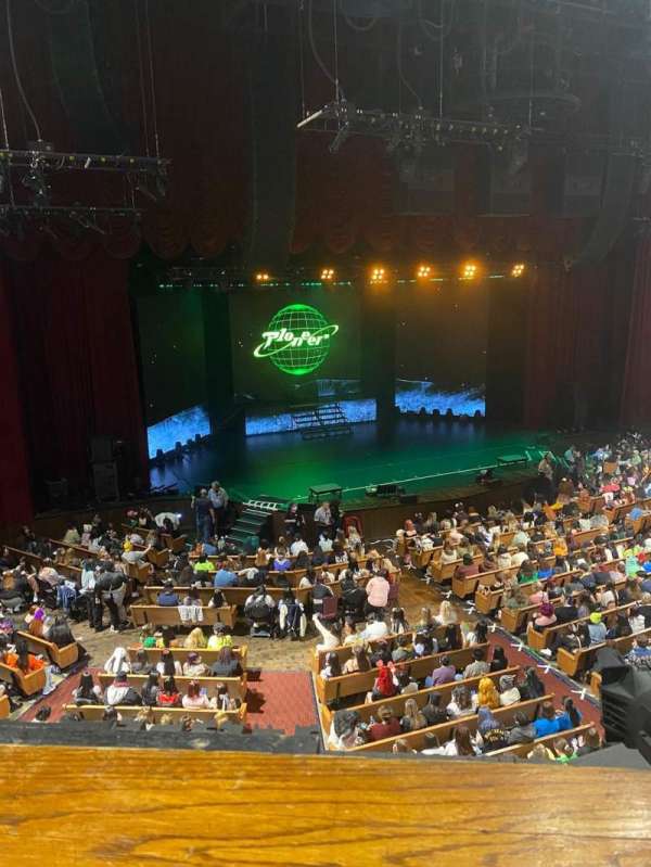 Grand Ole Opry House, section: 22, row: A, seat: 1