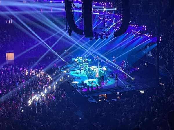 Madison Square Garden, section: 212, row: 5, seat: 5
