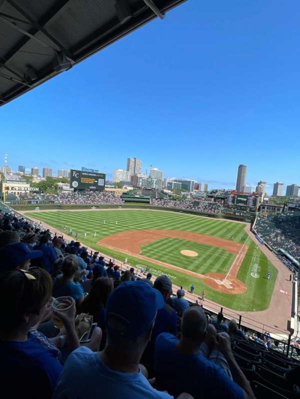 Wrigley Field, section: 314L, row: 9, seat: 9