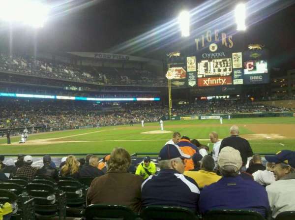 Comerica Park, section: 121, row: 17, seat: 14