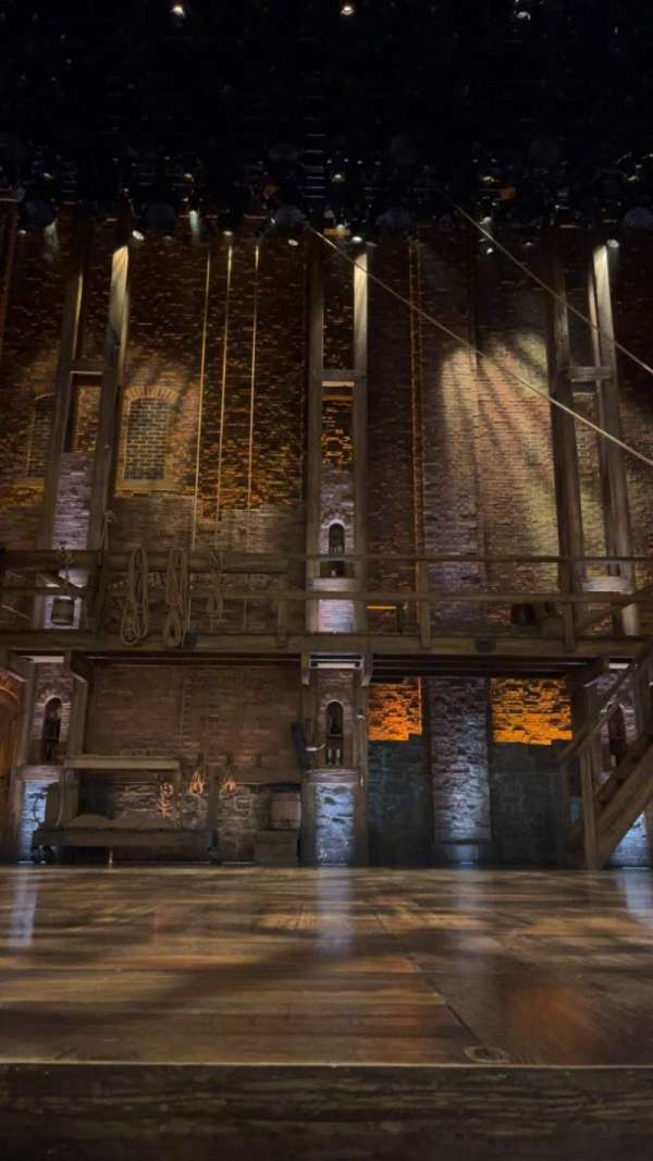 Victoria Palace Theatre, section: Stalls, row: A, seat: 25
