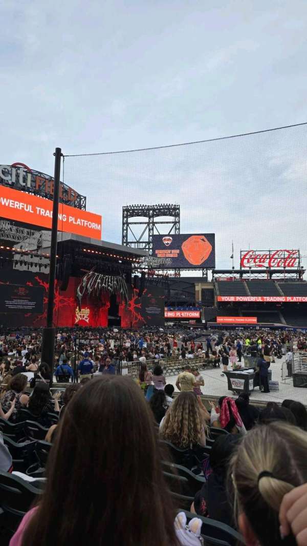 Citi Field, section: 126, row: 7, seat: 10