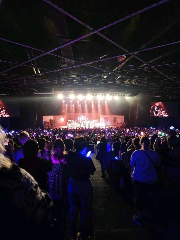 The Theater at Madison Square Garden, section: 201, row: S, seat: 19