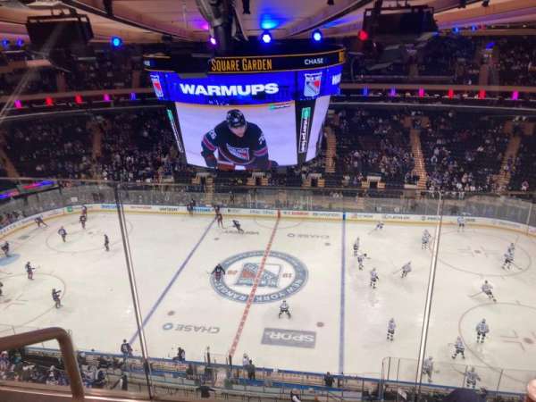 Madison Square Garden, section: 314, row: 2, seat: 1