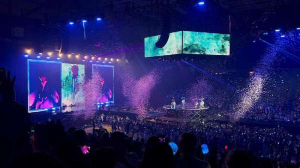 Tacoma Dome, section: 104, row: R, seat: 14