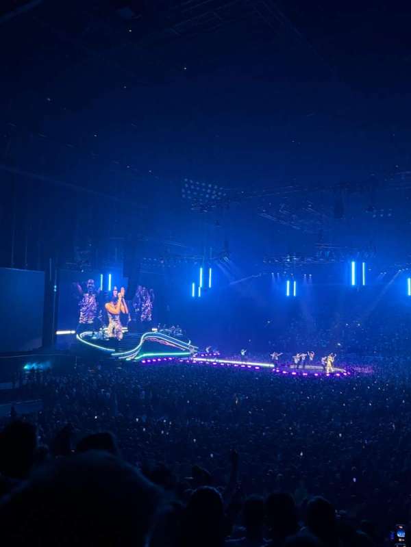 Paris La Défense Arena, section: 104, row: 23, seat: 11