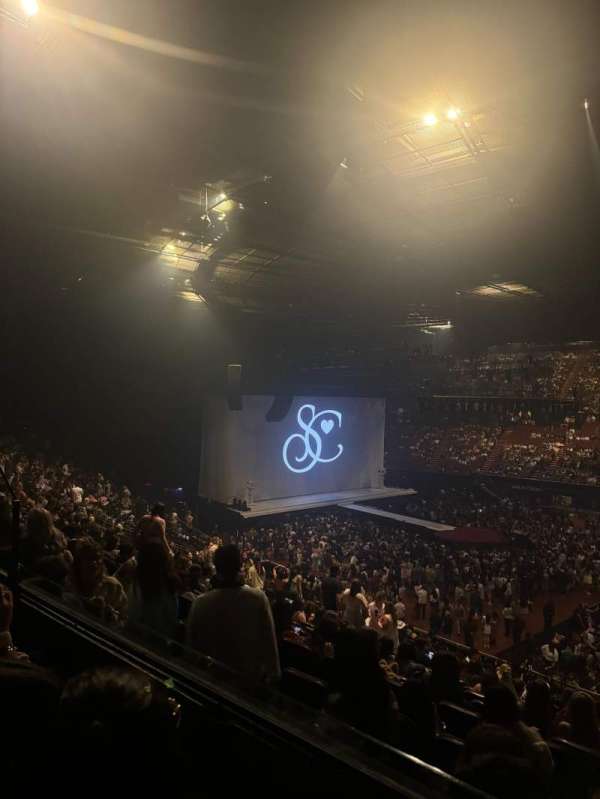 Kia Forum, section: 229, row: 2, seat: 8