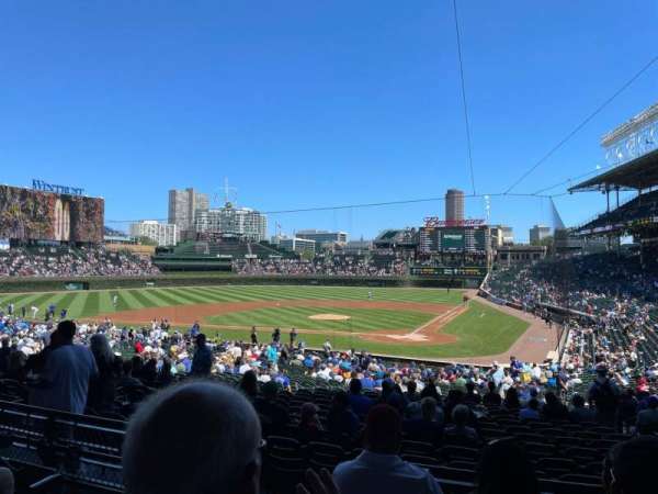 Wrigley Field, section: 215, row: 4, seat: 3
