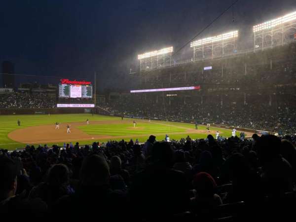 Wrigley Field, section: 210, row: 6, seat: 8
