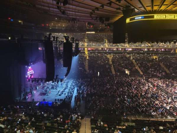 Madison Square Garden, section: 223, row: 1, seat: 14