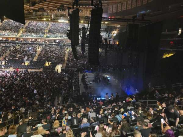 Madison Square Garden, section: 109, row: 20, seat: 18