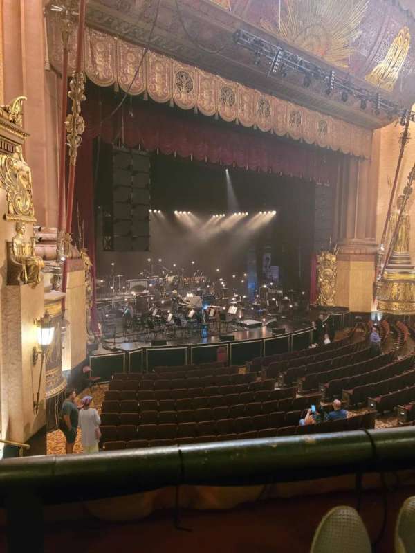 Beacon Theatre, section: LOGE 3, row: A, seat: 43