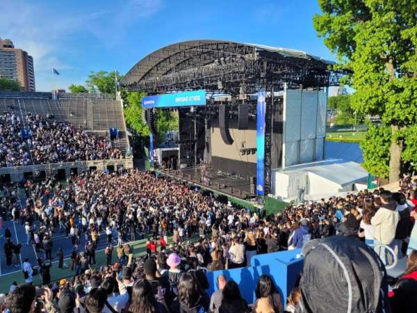 Forest Hills Stadium, section: 202, row: HH, seat: 22