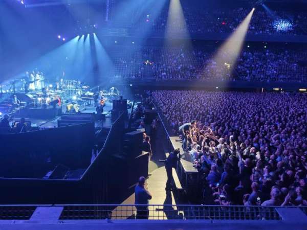 Ziggo Dome, section: 111, row: 2, seat: 394