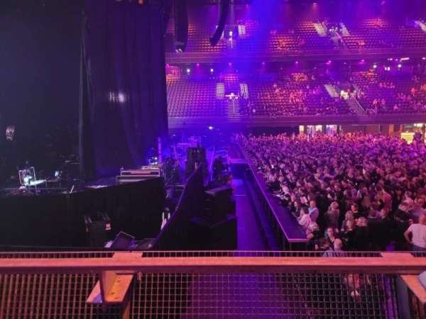 Ziggo Dome, section: 111, row: 2, seat: 394