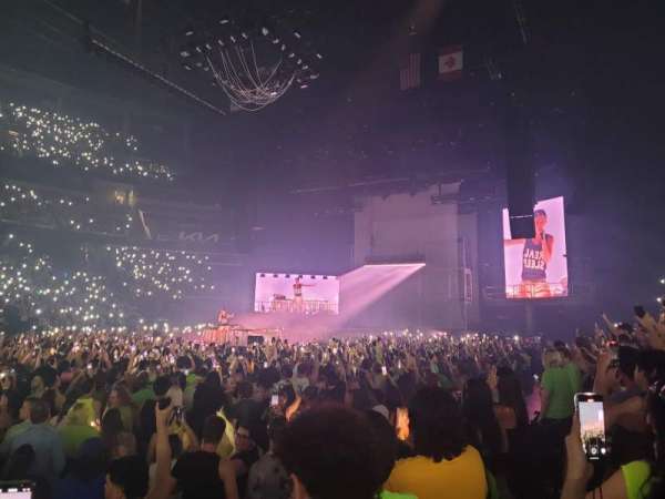 Kia Center, section: 106, row: 2, seat: 10