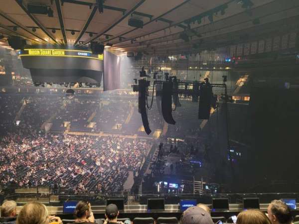 Madison Square Garden, section: 213, row: 7, seat: 5