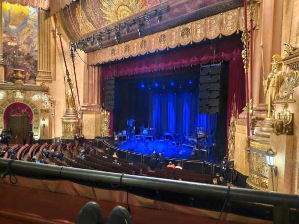 Beacon Theatre, section: Loge 4, row: A, seat: 40