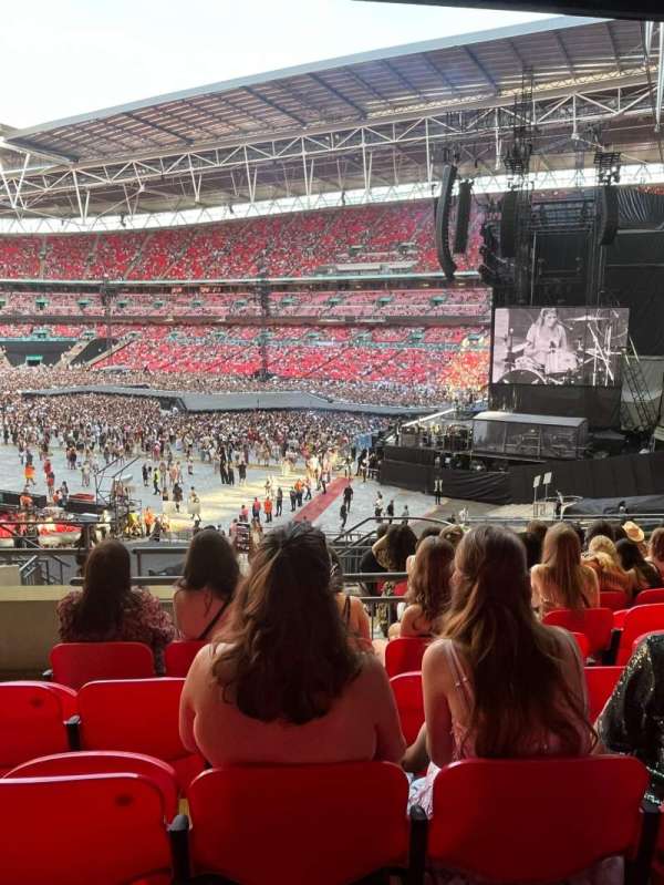 Wembley Stadium, section: 139, row: 42, seat: 156