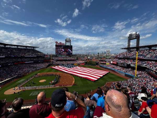Citizens Bank Park, section: 314, row: 4, seat: 18