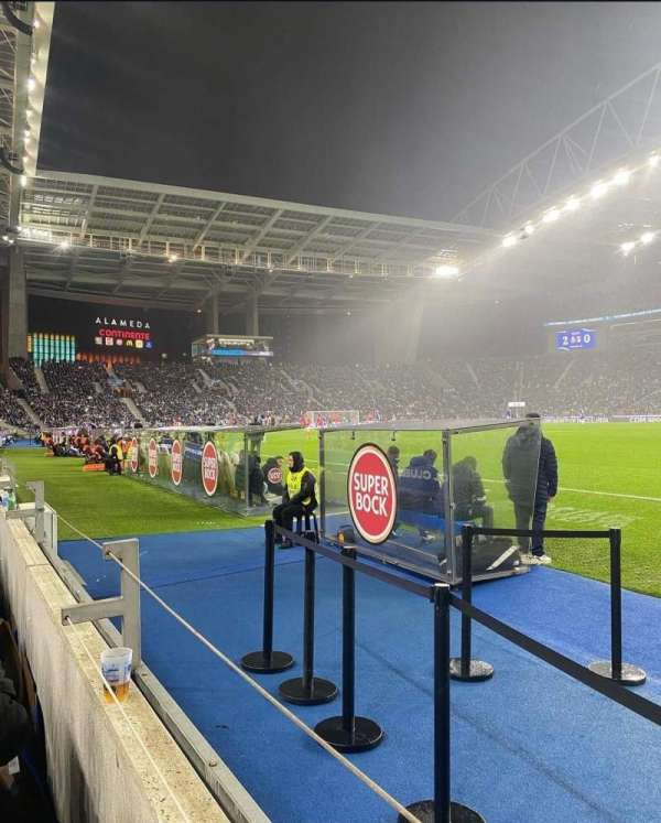 Estádio do Dragão, section: 3, row: 1, seat: 16