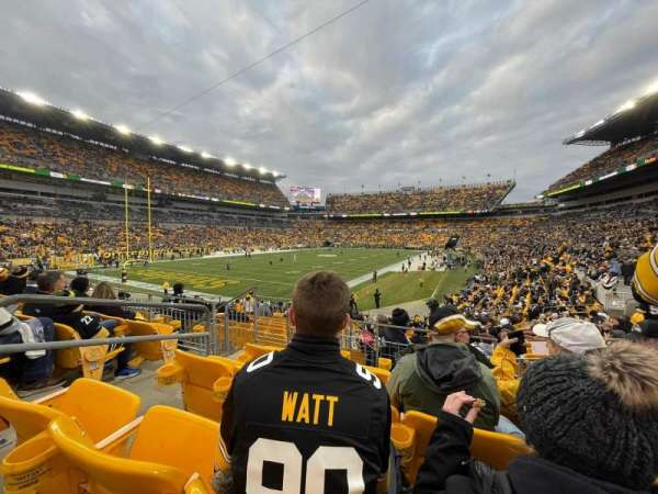 Acrisure Stadium, section: 103, row: P, seat: 10